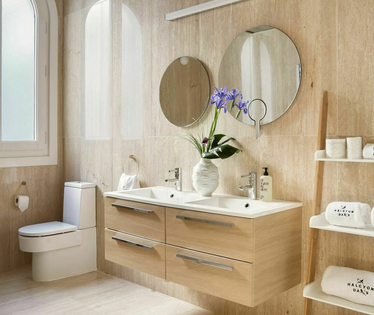 Halcyon Days Designer Apartments By Ana Locking Málaga